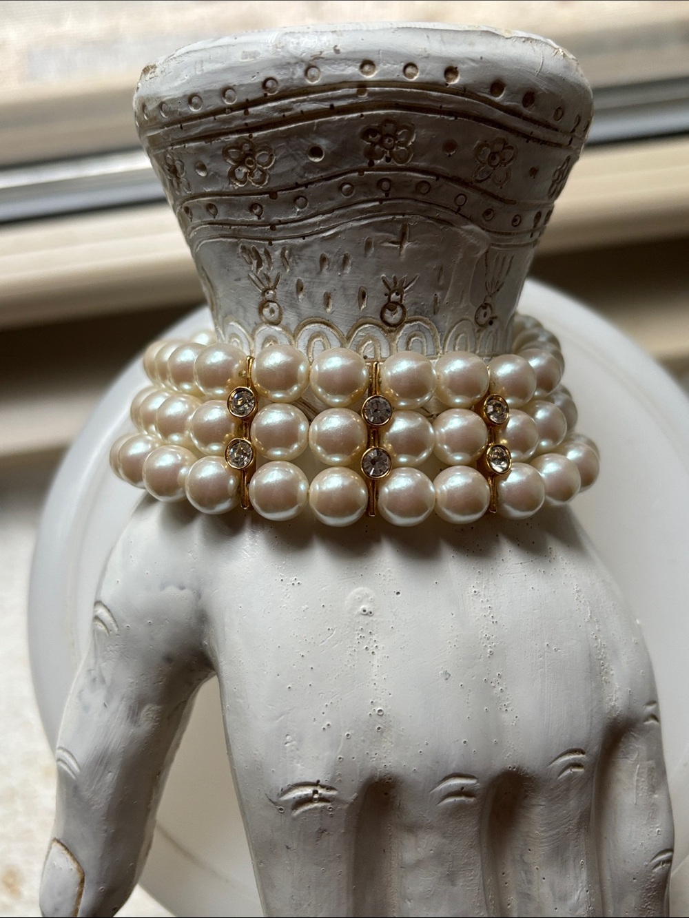 🔴Vintage 3 Strand Faux Pearls With Gold & Rhinestone Accents